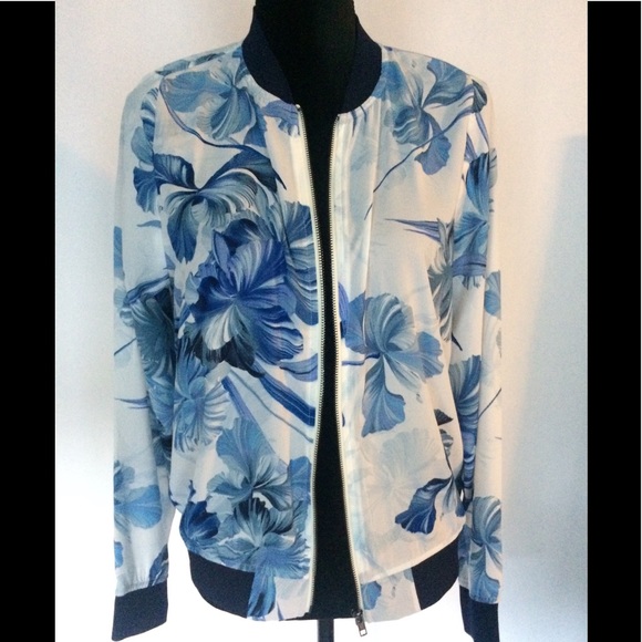 SIONI Blue & White Floral Bomber Jacket - Picture 6 of 6